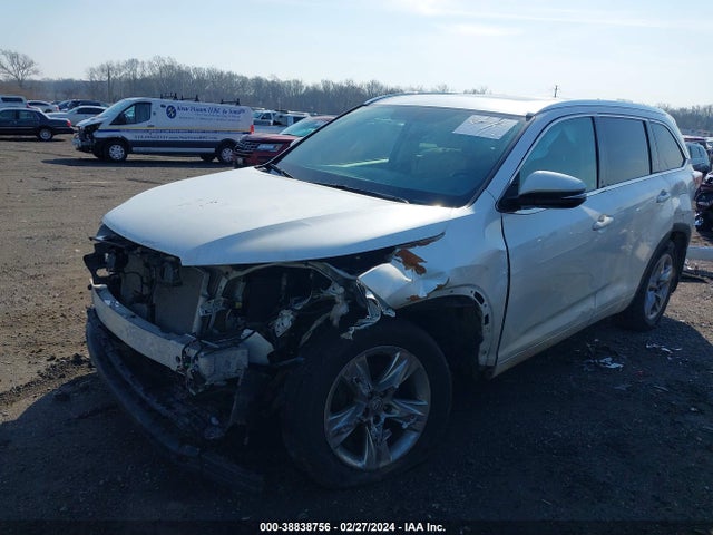 Toyota Highlander Limited V6 2015 5TDDKRFH5FS183589 Image 2