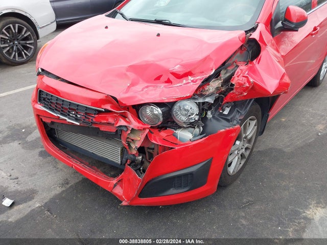 1G1JD6SB6G4123906 Chevrolet Sonic Lt Manual