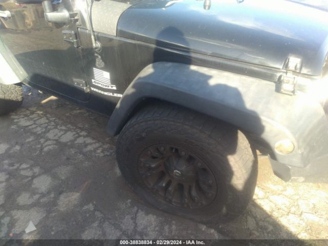 2015 JEEP WRANGLER 1C4AJWAG8FL614186 Photo 5