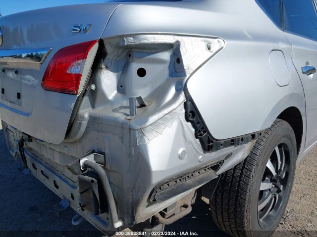 3N1AB7AP1GY275608 Nissan SENTRA SV