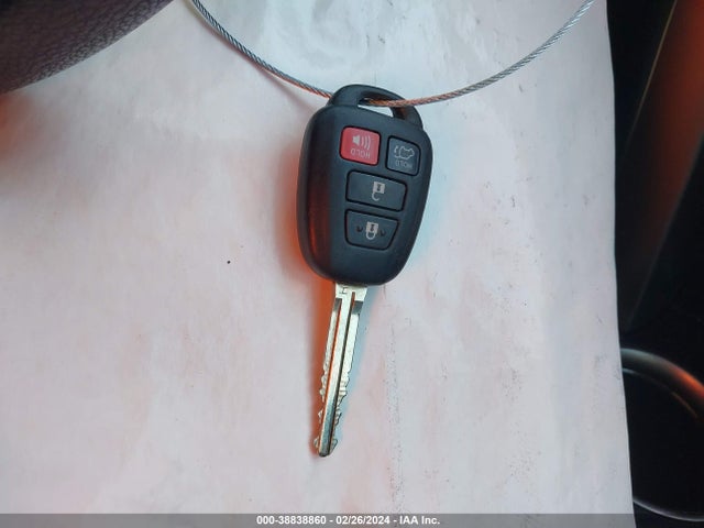 Toyota Rav4 Xle 2015 JTMRFREV7FD111242 Image 11