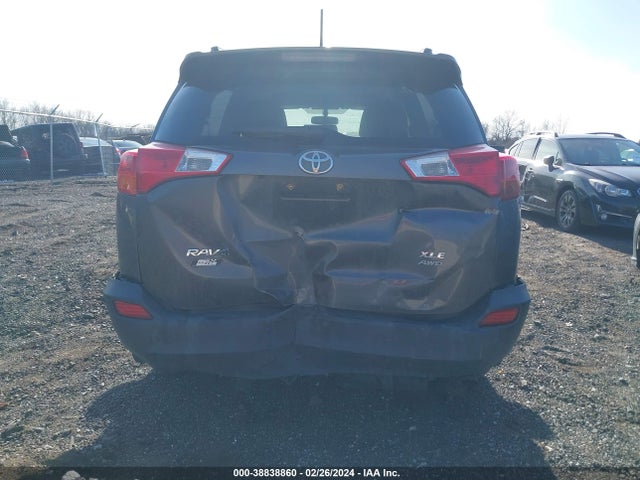 Toyota Rav4 Xle 2015 JTMRFREV7FD111242 Image 16