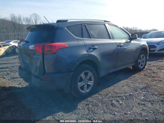 Toyota Rav4 Xle 2015 JTMRFREV7FD111242 Image 4
