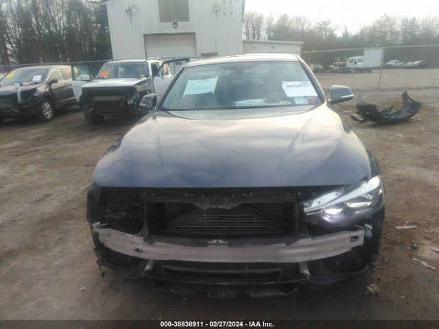 BMW 320i Xdrive 2017 WBA8E5G50HNU22283 Image 13
