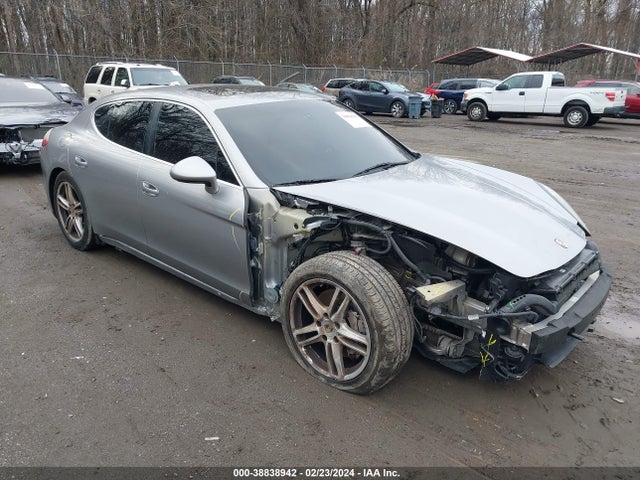 2011 PORSCHE PANAMERA WP0AB2A78BL060356 Photo 0