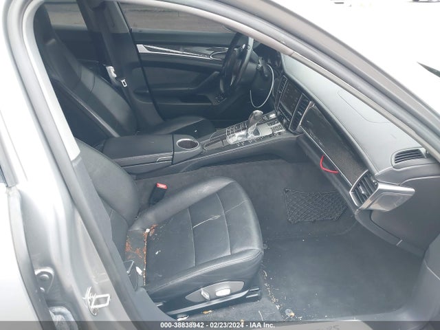 2011 PORSCHE PANAMERA WP0AB2A78BL060356 Photo 4