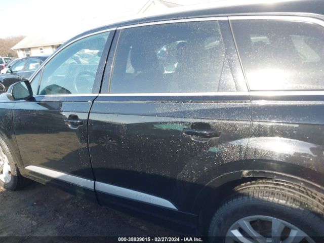 WA1LAAF70HD040775 Audi Q7 3.0t Premium