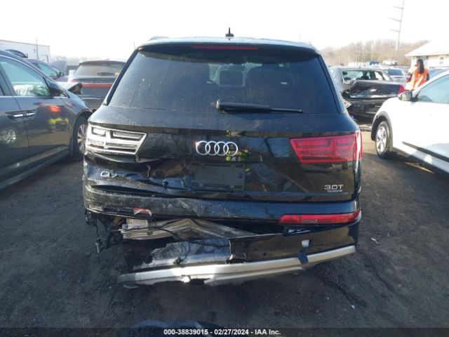 WA1LAAF70HD040775 Audi Q7 3.0t Premium