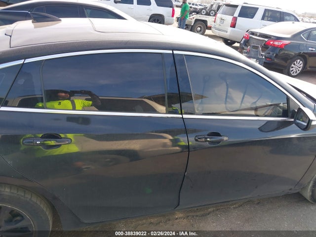 Chevrolet MALIBU LT 2018 1G1ZD5ST9JF231700 Image 13