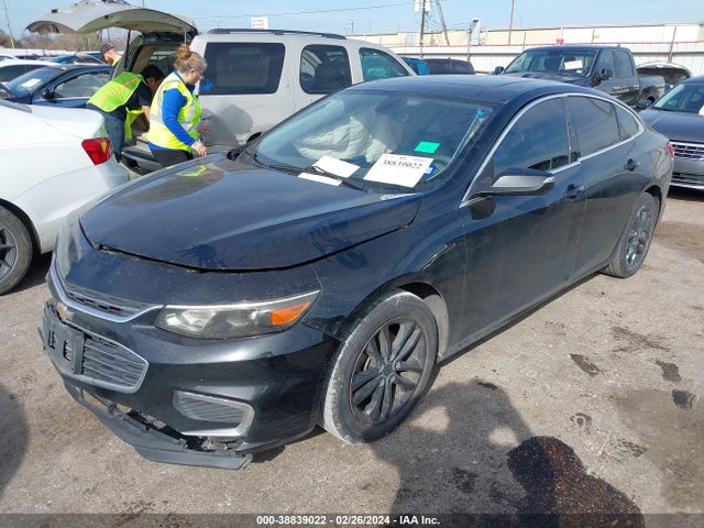 Chevrolet MALIBU LT 2018 1G1ZD5ST9JF231700 Image 2