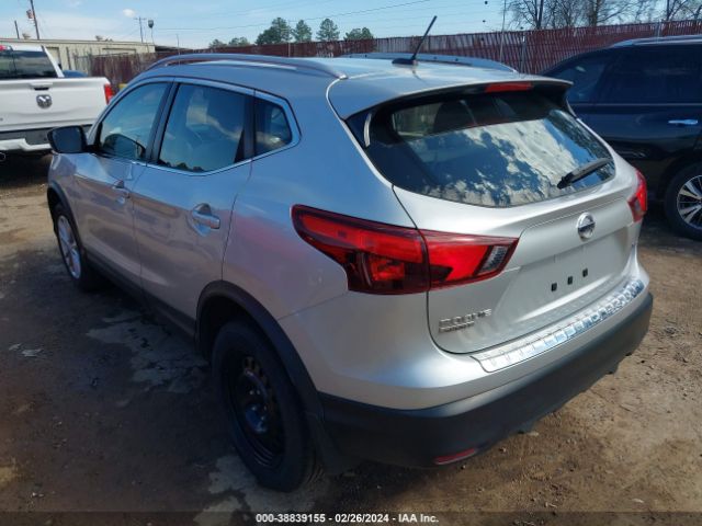 JN1BJ1CPXJW182425 Nissan Rogue Sport Sv