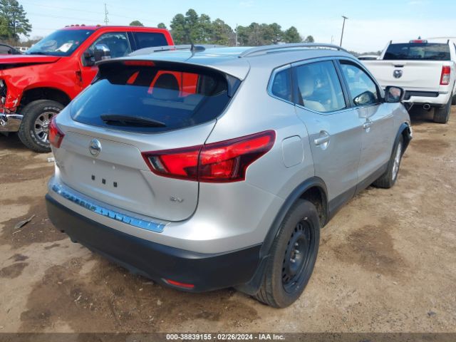 JN1BJ1CPXJW182425 Nissan Rogue Sport Sv