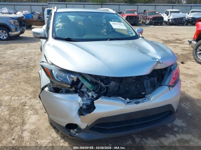JN1BJ1CPXJW182425 Nissan Rogue Sport Sv