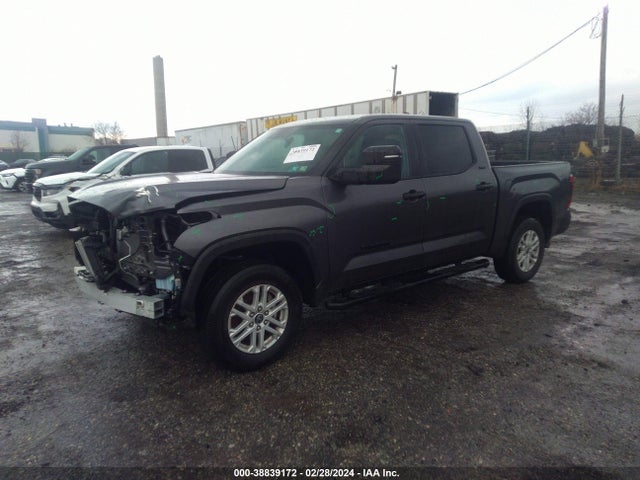 Toyota Tundra Sr5 2022 5TFLA5DB1NX039813 Image 2