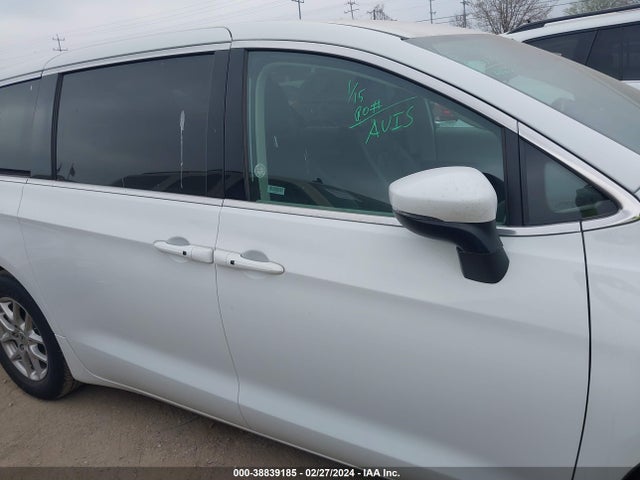Chrysler Pacifica Touring L 2023 2C4RC1BGXPR590352 Image 14