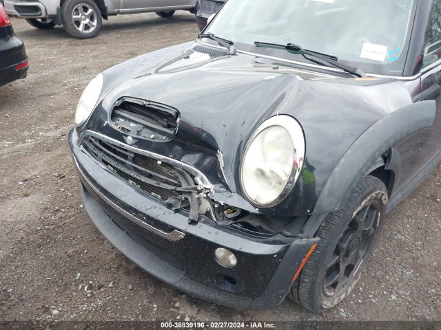 2006 MINI COOPER S WMWRE33546TJ33527 Photo 5