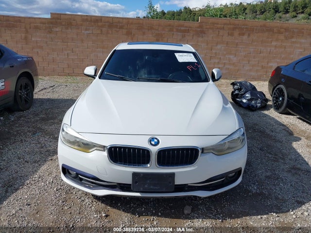 WBA8D9G58HNU59317 BMW 330 XI