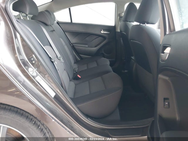 KIA FORTE LX 2018 3KPFL4A74JE171816 Image 8