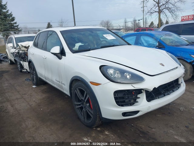 2012 PORSCHE CAYENNE WP1AC2A25CLA84695 Photo 0