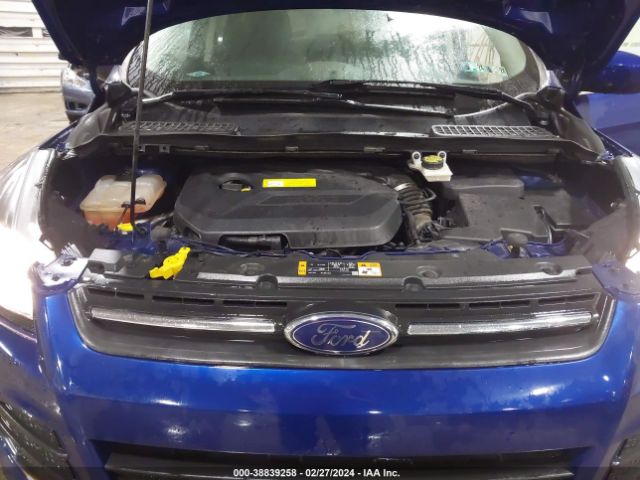 1FMCU9GX0FUB26820 Ford ESCAPE SE