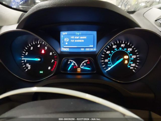 1FMCU9GX0FUB26820 Ford ESCAPE SE