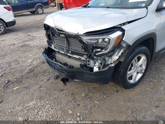 3GKALTEV6JL369178 GMC Terrain Sle