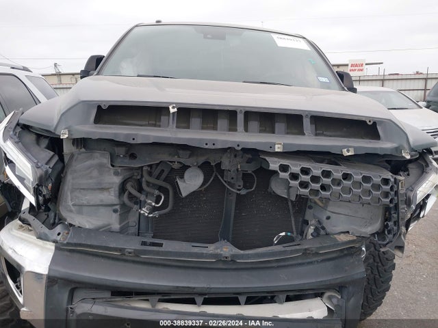 Toyota Tundra Crewmax Sr5 2018 5TFDY5F17JX697229 Image 12