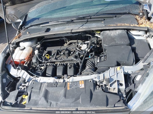 Ford FOCUS SE 2015 1FADP3K29FL350947 Image 10