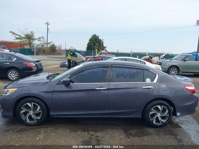 Honda ACCORD LX 2017 1HGCR2F31HA125192 Image 14