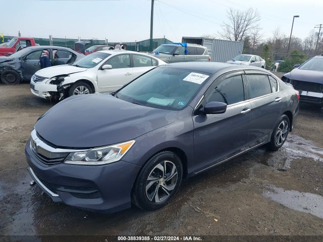 Honda ACCORD LX 2017 1HGCR2F31HA125192 Image 2