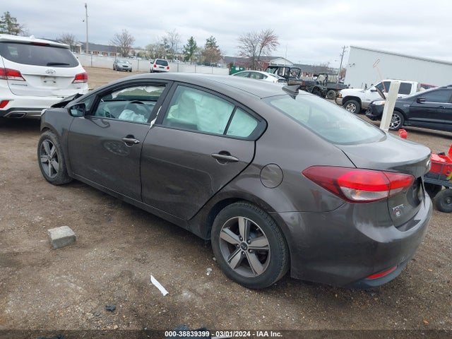 KIA FORTE LX 2018 3KPFL4A73JE170897 Image 3