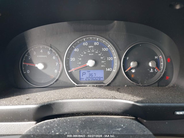 2010 HYUNDAI SANTA FE GLS VIN: 5NMSG3AB9AH339976