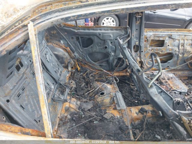 4T1B11HK0JU607250 Toyota CAMRY LE