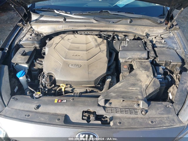 KIA Cadenza Premium 2018 KNALB4J13J5123847 Image 10