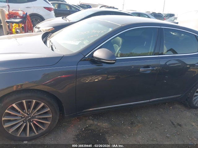 KIA Cadenza Premium 2018 KNALB4J13J5123847 Image 14