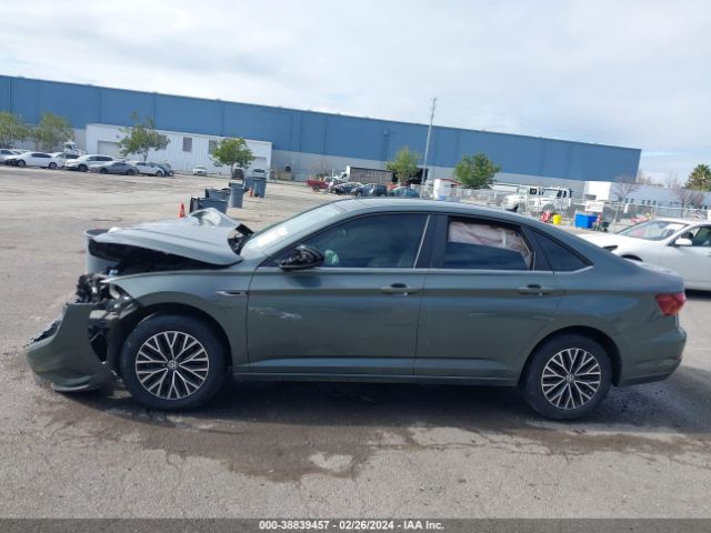 3VWE57BUXKM033391 Volkswagen Jetta 1.4t Sel