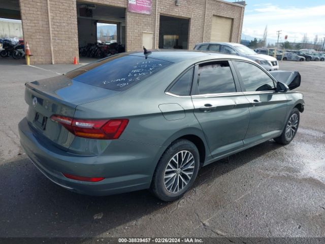 3VWE57BUXKM033391 Volkswagen Jetta 1.4t Sel