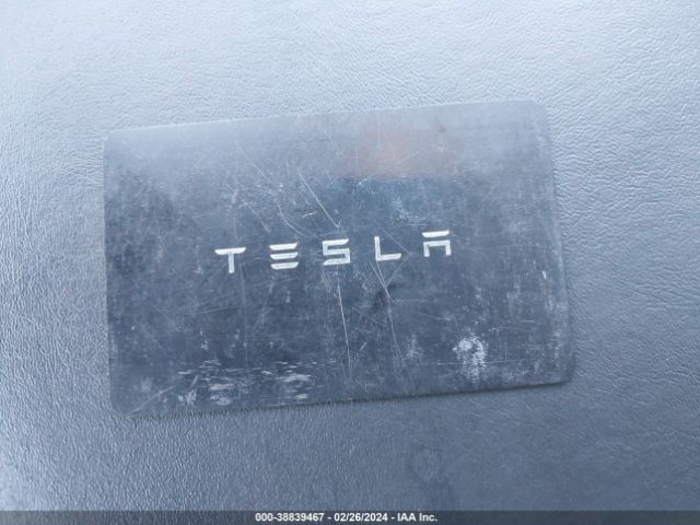 5YJ3E1EB0KF441985 Tesla Model 3 Long Range/performance