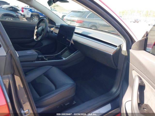 5YJ3E1EB0KF441985 Tesla Model 3 Long Range/performance