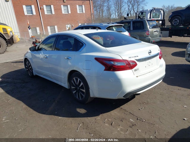 Nissan Altima 2.5 Sv 2018 1N4AL3AP9JC222535 Image 3