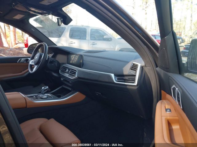 2022 BMW X5 5UXCR6C05N9K18017 Photo 4
