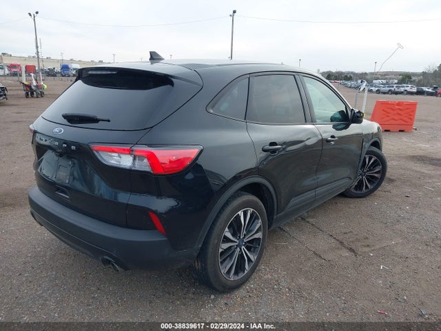 Ford ESCAPE SE 2022 1FMCU0G69NUA33084 Image 4