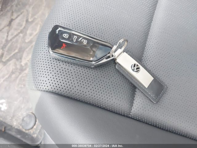 1V2WNPE89PC049563 Volkswagen Id.4 Awd Pro S