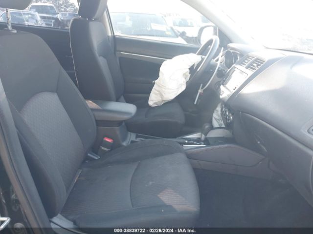 JA4AP3AU8JZ011077 Mitsubishi Outlander Sport 2.0 Es