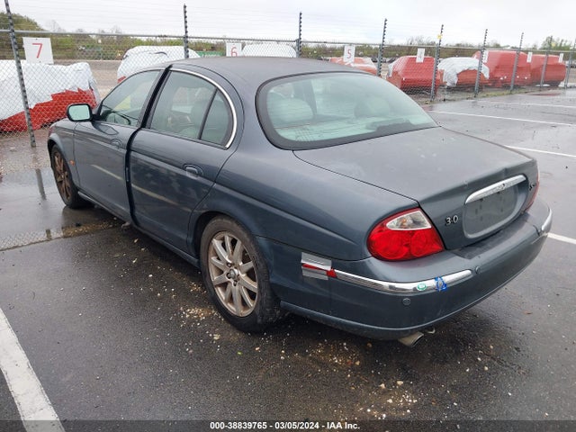 2001 JAGUAR S-TYPE SAJDA01N21FL98546 Photo 2