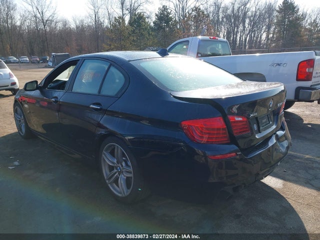 BMW 535i Xdrive 2016 WBA5B3C53GG258634 Image 3