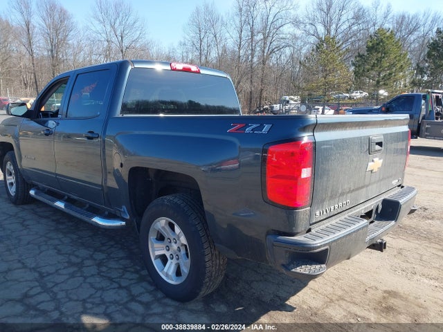 Chevrolet Silverado 1500 2lt 2018 3GCUKREC5JG409837 Image 3