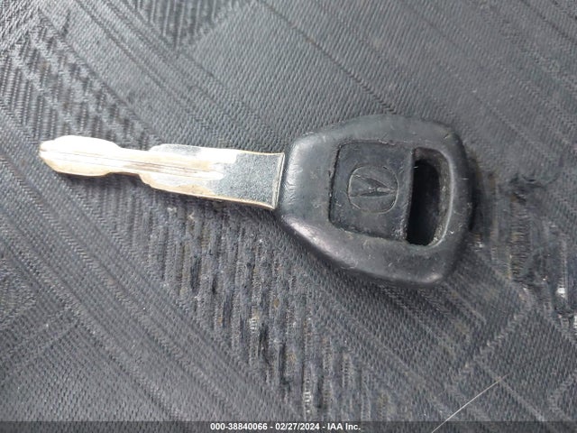 2004 ACURA RSX VIN: JH4DC53844S003922