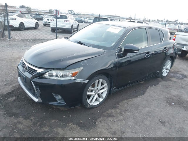 JTHKD5BH1F2241929 Lexus CT 200H