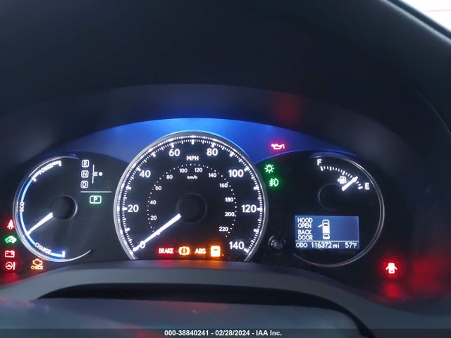 JTHKD5BH1F2241929 Lexus CT 200H